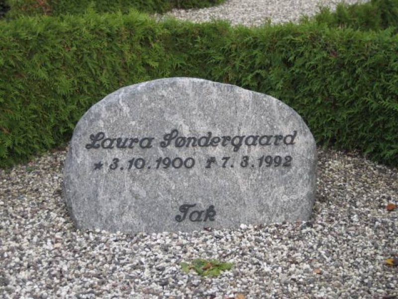 Laura Soendergaard.jpg